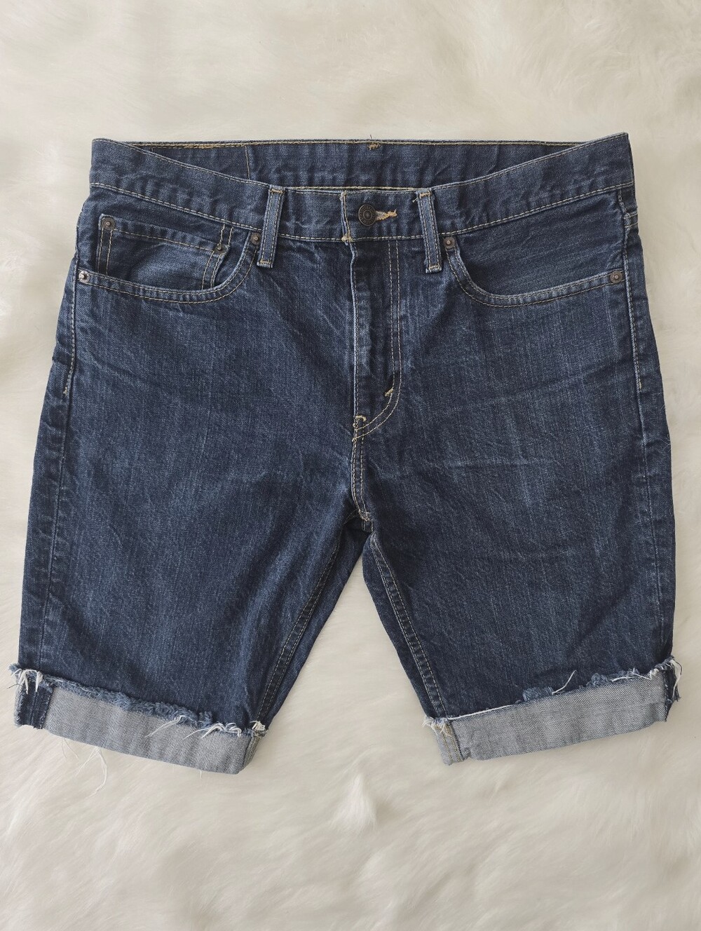 LEVI'S 511 Cuffed Shorts 34